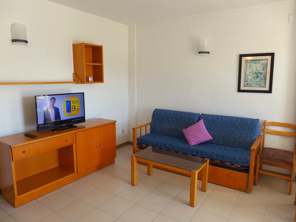Aromar Rentalmar La Pineda Exterior photo
